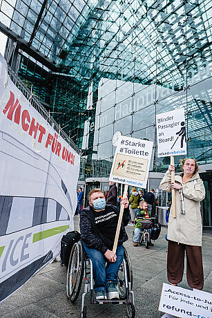 Protest and launch action of the new service
