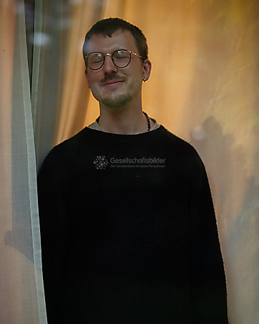 Beyond The Frame: Young Perspectives on Diversity in Faith